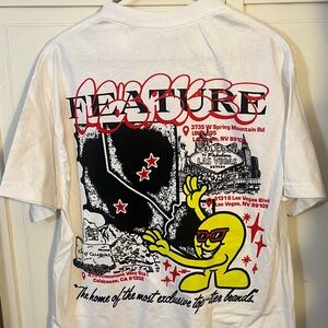 Feature Market shirt